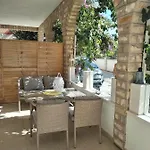 Apartman Ana *