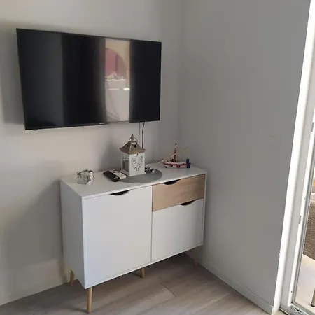 Ana