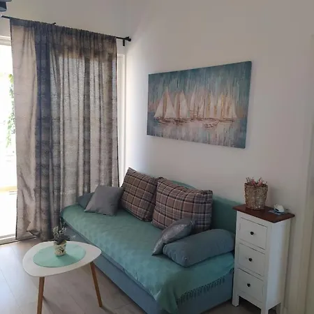 Ana Apartment *